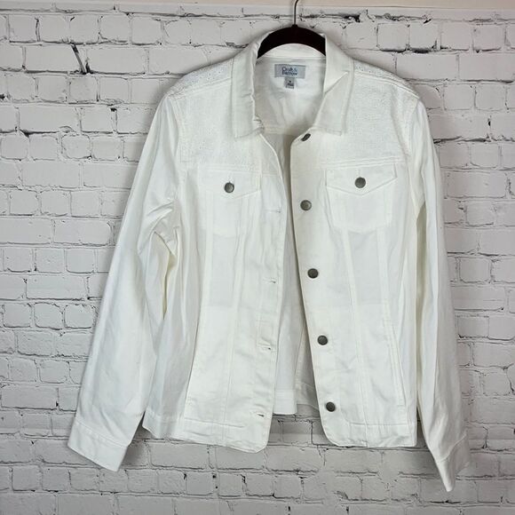 Croft and Borrow White Jacket - Picture 1 of 7